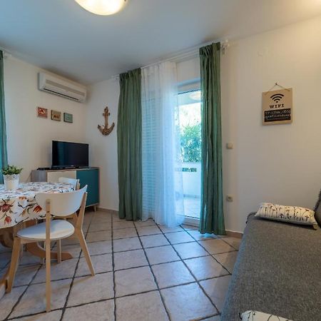 Apartment Dana Башка Экстерьер фото